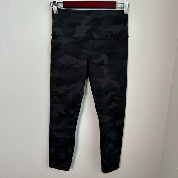 Lululemon Wunder Train High-Rise Crop 23" - Picture 6 of 11